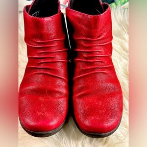 CLOUDSTEPPERS BY CLARK ANKEL BOOTS